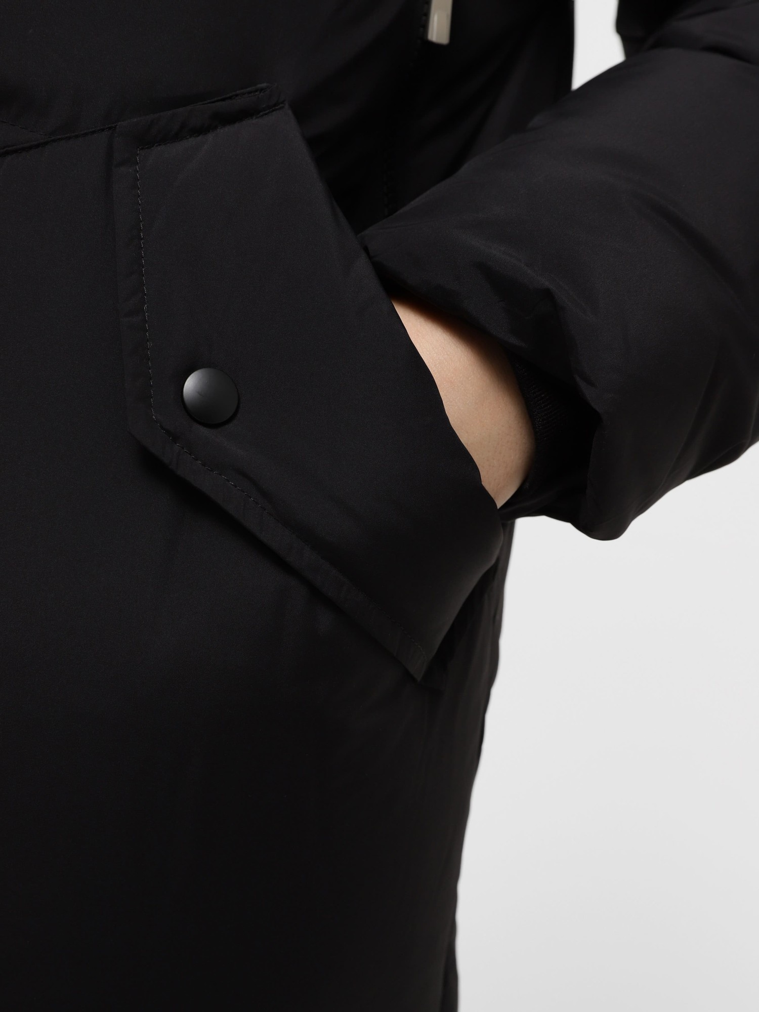 Куртка женская Evoids Bellona черная 753212-010 изображение 5