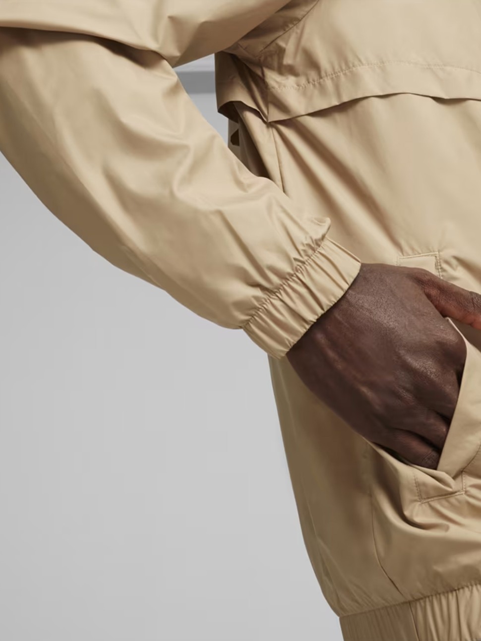 Вітрівка чоловіча Puma ESS Solid Windbreaker бежева 84748483 — фото 5