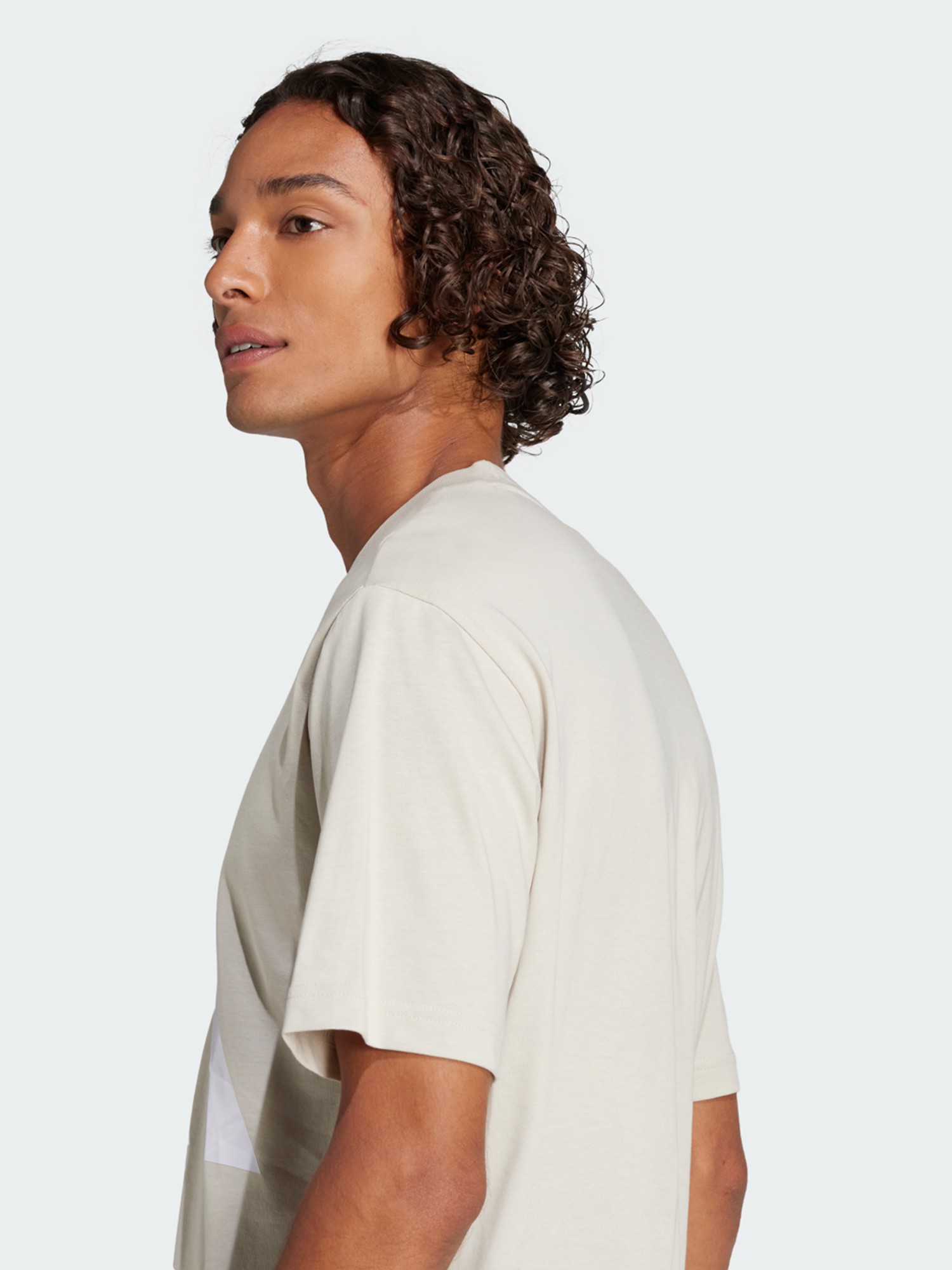 Футболка чоловіча Adidas M BL SJ T бежева JE8933 изображение 5