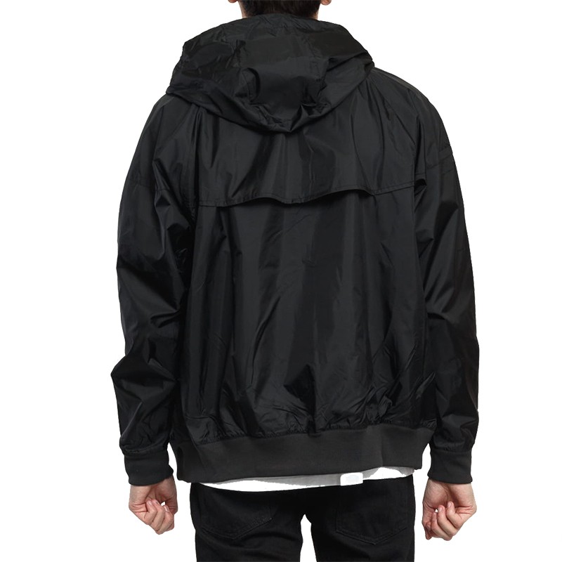 Вітровка чоловіча Nike Sportswear Windrunner Jacket Hooded чорна AR2191-010  — фото 2