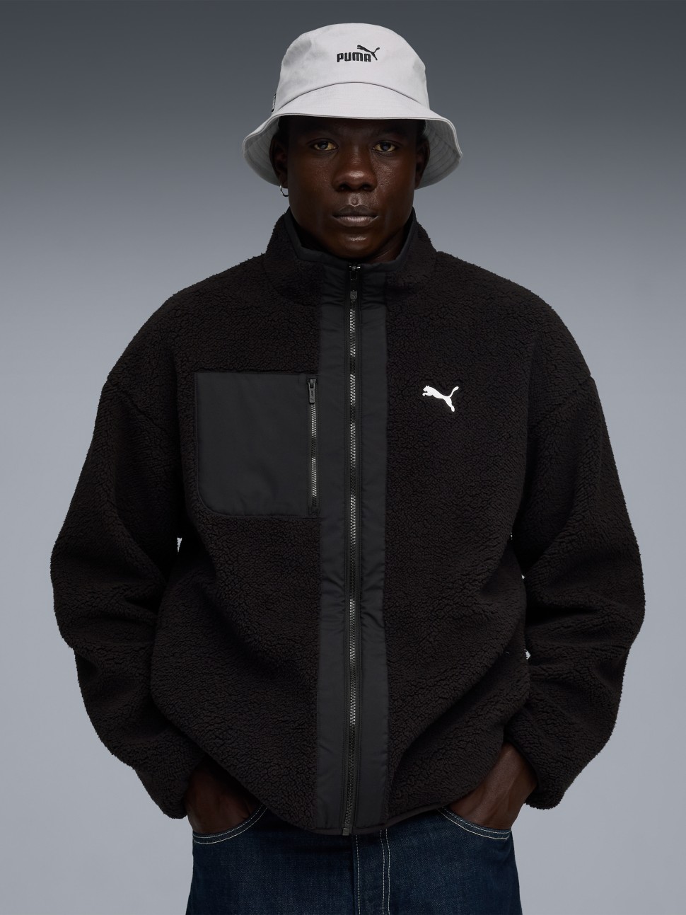Куртка чоловіча Puma Reversible Sherpa Jacket чорна 68837101 — фото 2