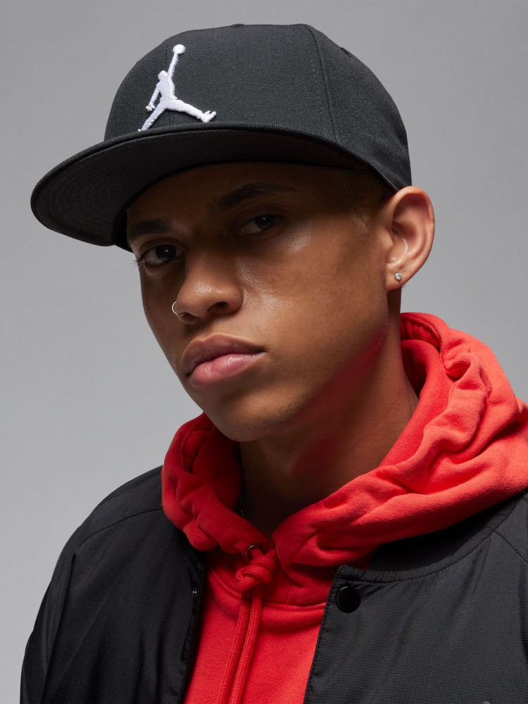 Бейсболка Nike U J PRO CAP S FB JUMPMAN черная FV5296-010 изображение 3