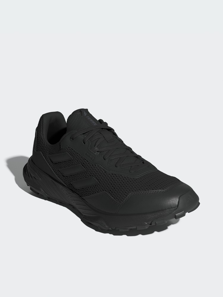 Кросівки чоловічі Adidas TRACEFINDER чорні IE5906 изображение 3