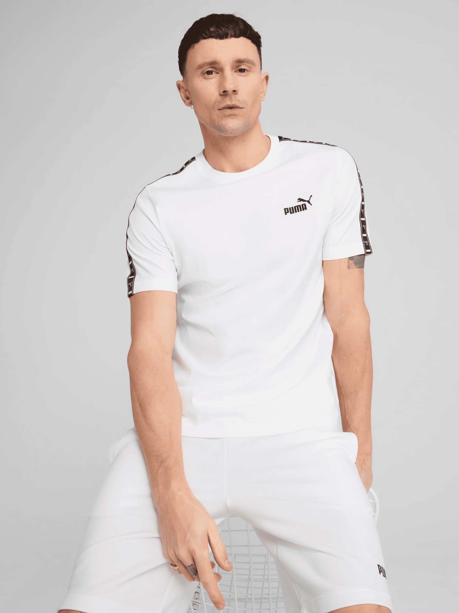 Футболка мужская Puma ESS TAPE Tee белая 68467402 изображение 2
