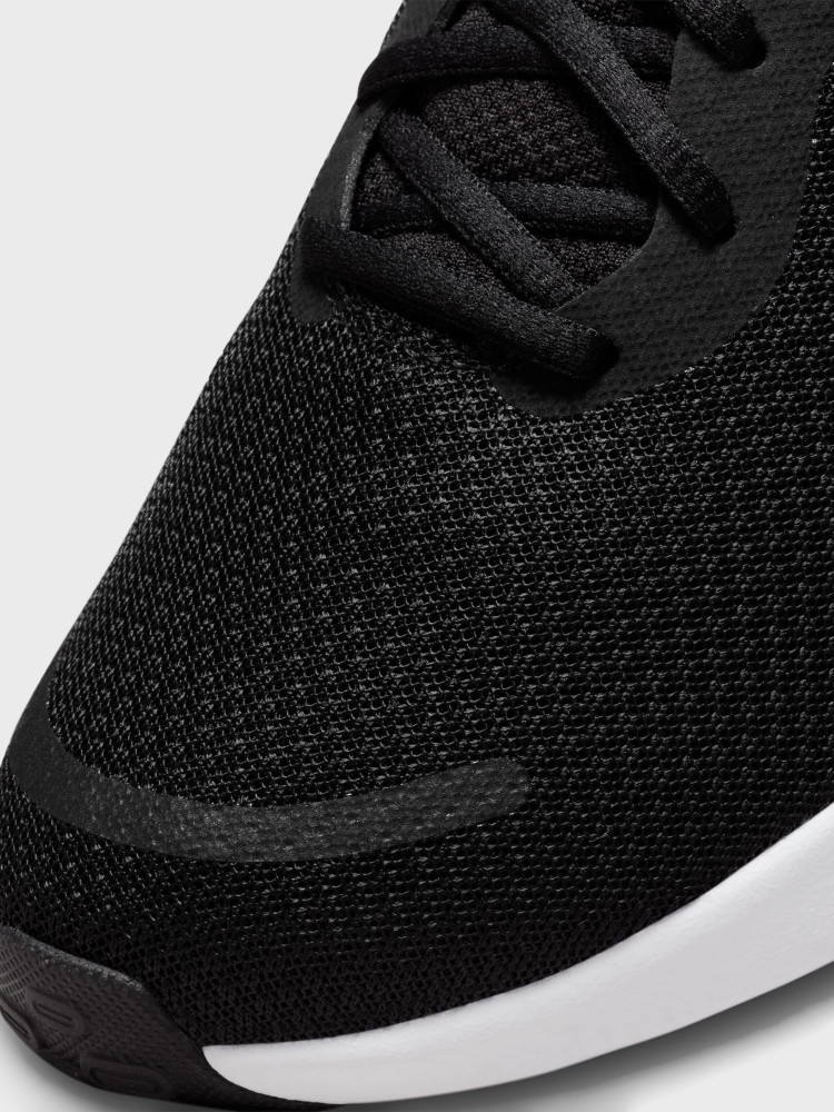 Кроссовки мужские Nike NIKE REVOLUTION 7 черные FB2207-001 изображение 4