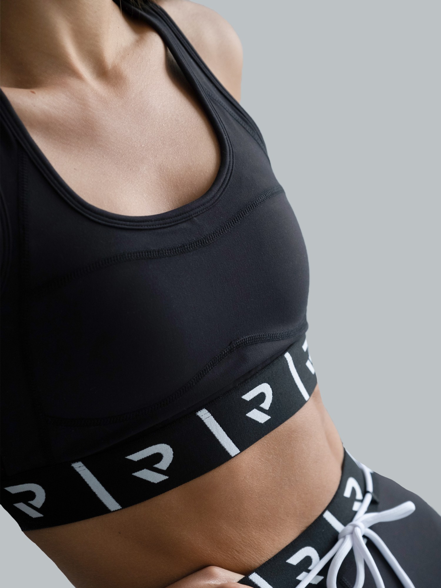 Бра спортивное Radder Neiva черное 322105-010 изображение 3