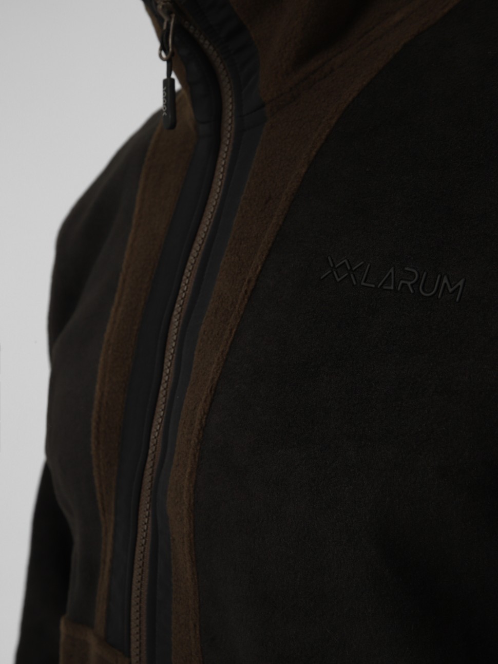 Men's hoodie Larum Pikes brown 102708-200 — photo 5 — Sport City Men's hoodie Larum Pikes brown 102708-200 — photo 5