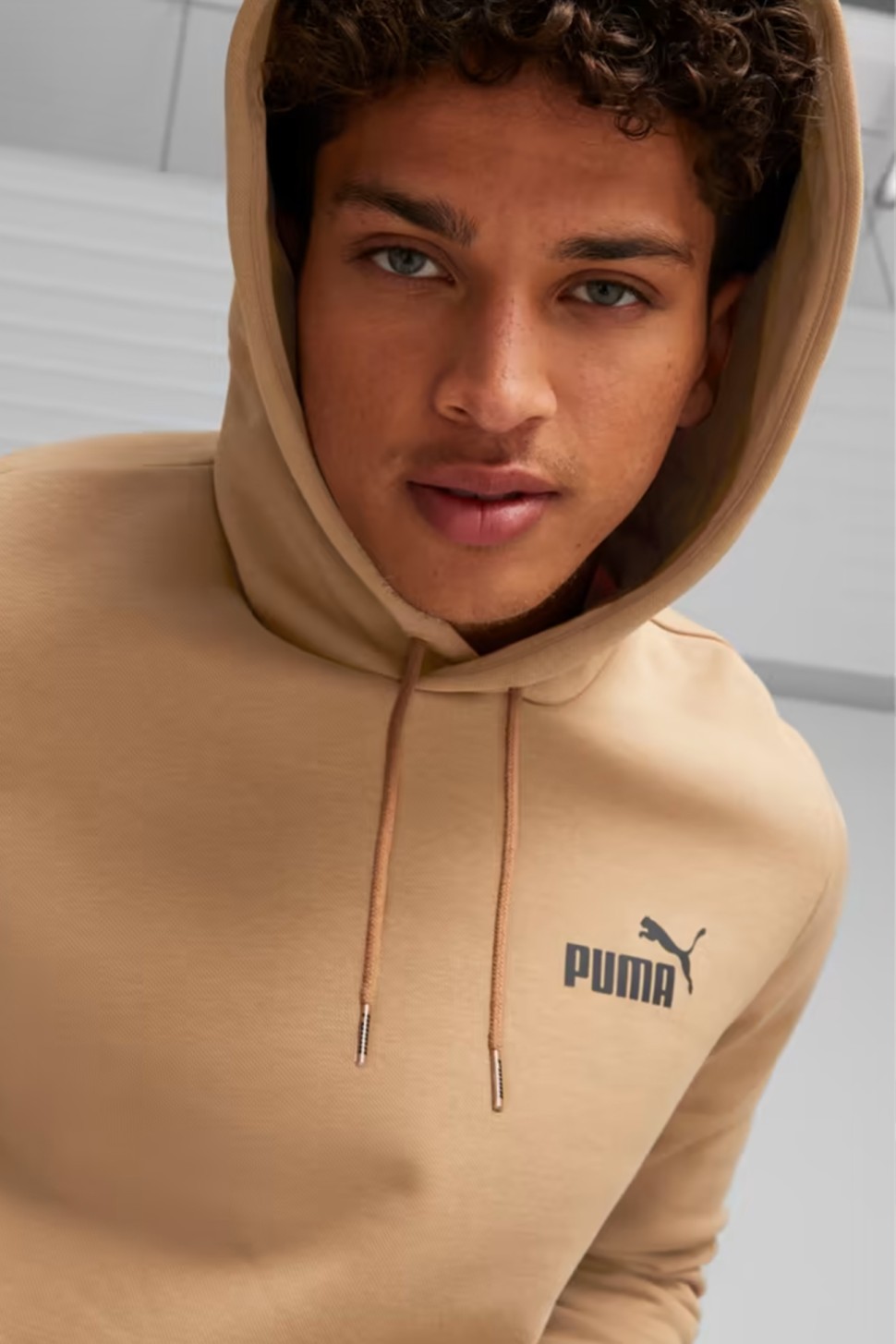 Толстовка чоловіча Puma ESS+ Tape Hoodie FL бежева 84904085 — фото 5