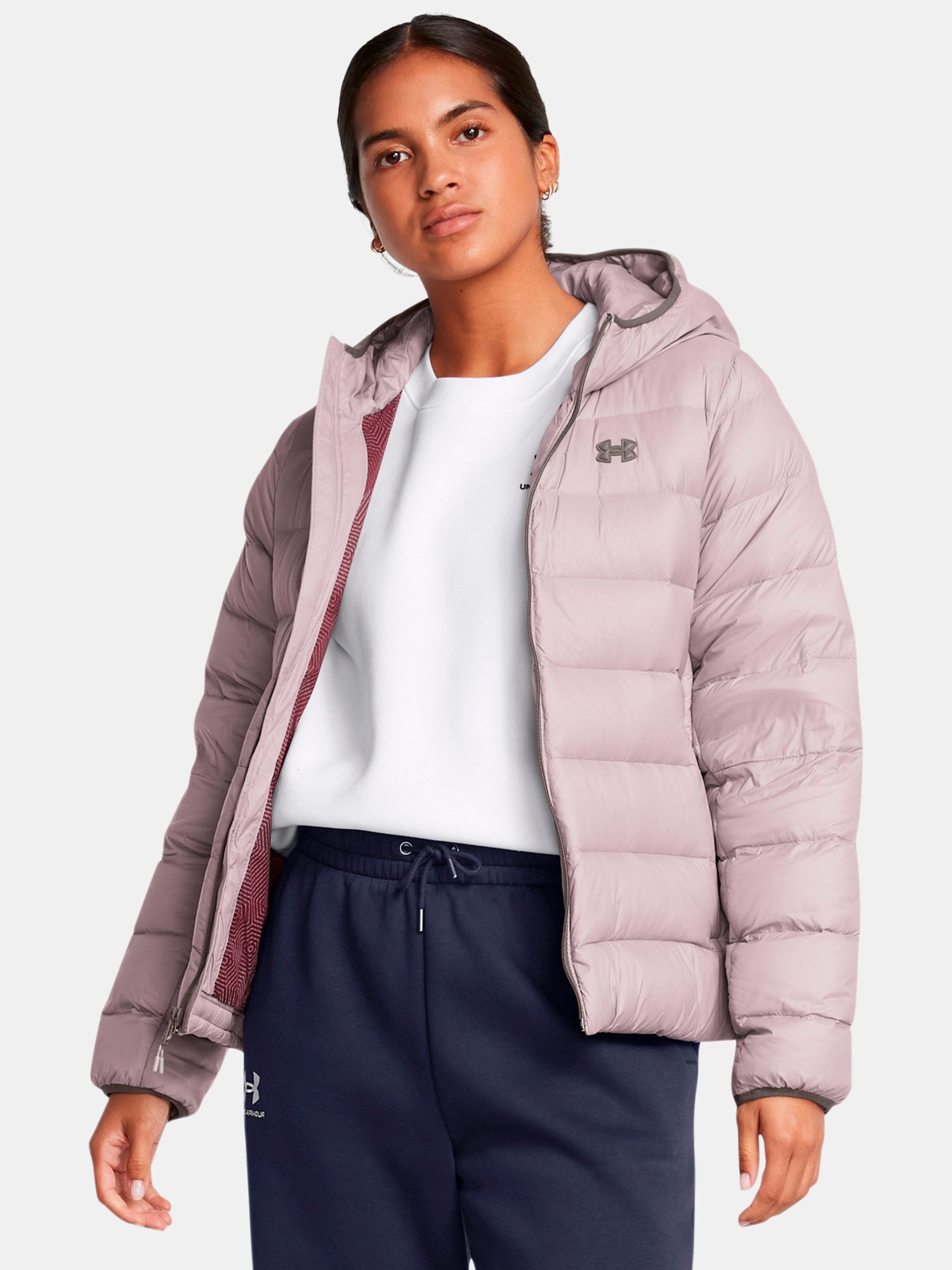 Куртка жіноча Under Armour LEGEND DOWN HOODED JACKET сіра 1385852-015 изображение 2