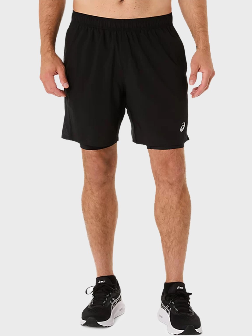 Шорти чоловічі Asics ASICS CORE 2-N-1 7IN SHORT чорні 2011D215-001 — фото 2