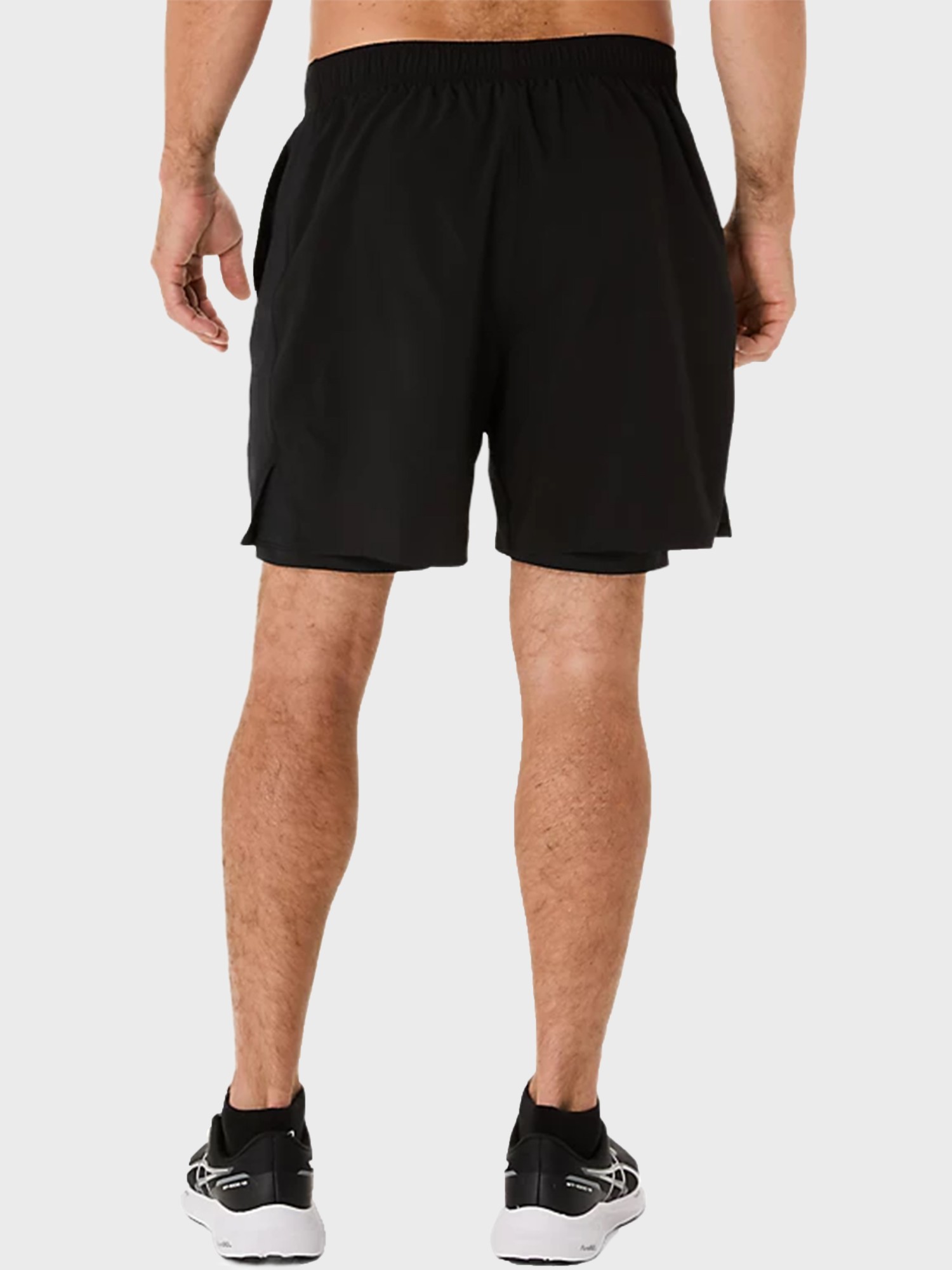 Шорти чоловічі Asics ASICS CORE 2-N-1 7IN SHORT чорні 2011D215-001 изображение 3