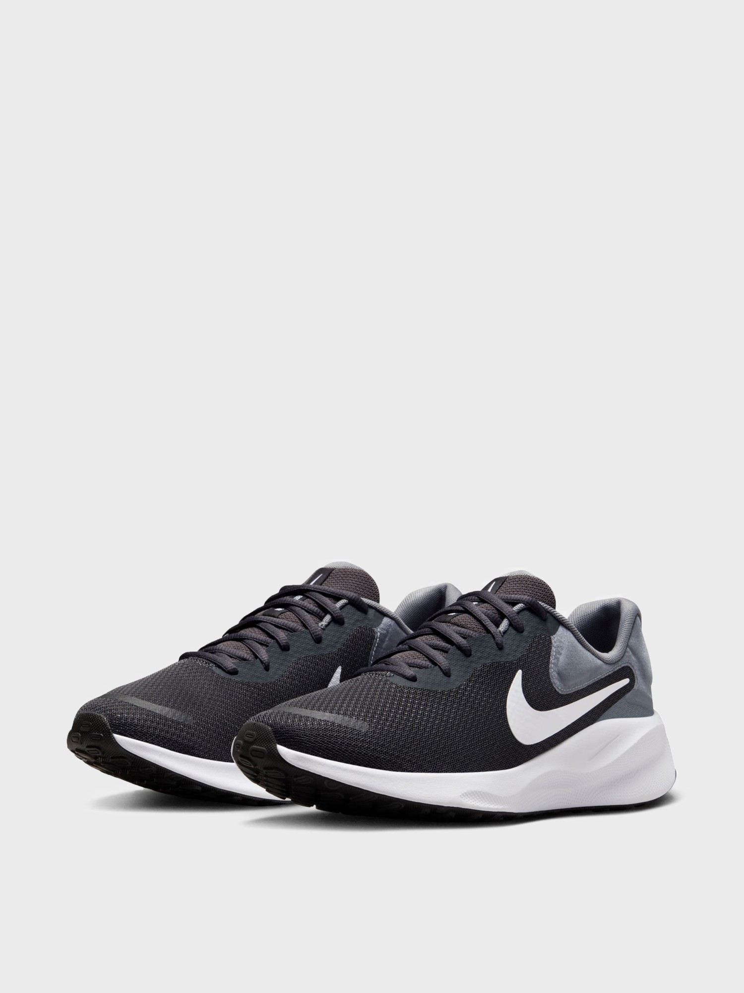 Кросівки чоловічі Nike NIKE REVOLUTION 7 чорні FB2207-007 изображение 3