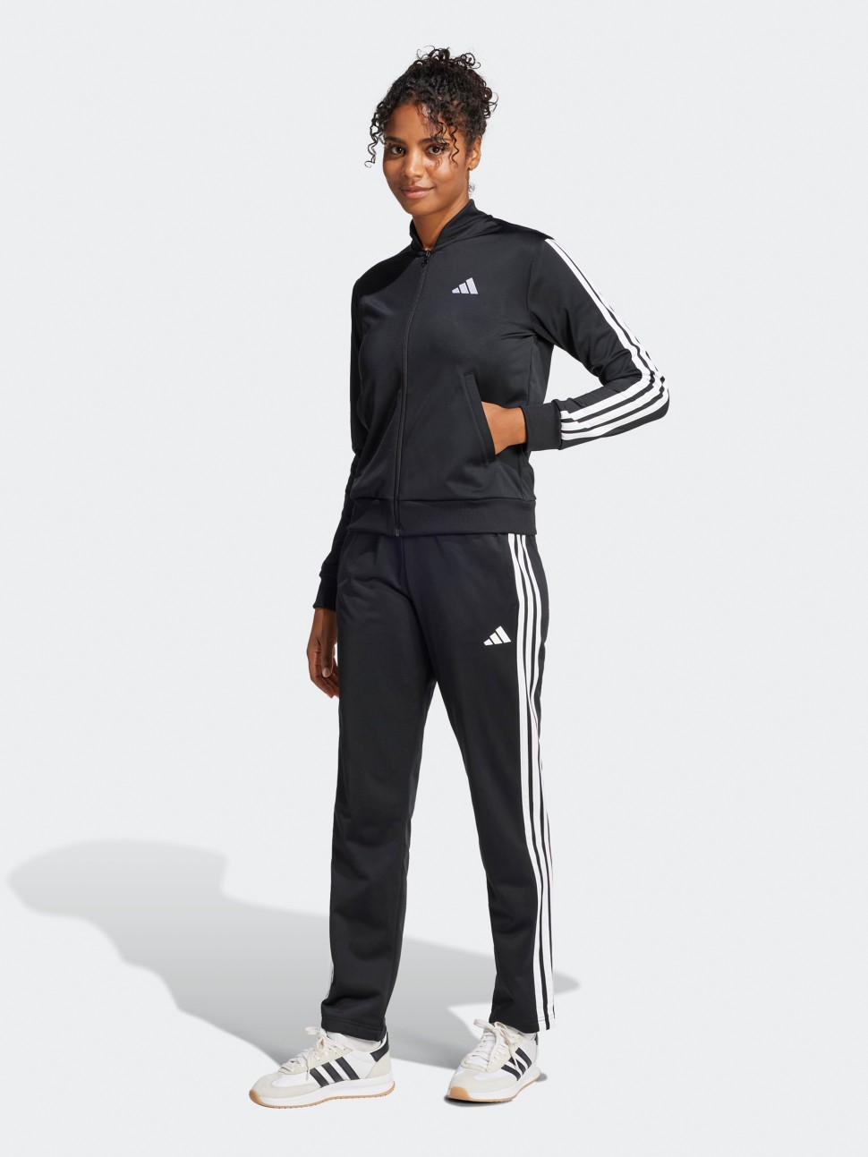 Костюм жіночий Adidas W ESS 3S TS чорний JD5434 — фото 2