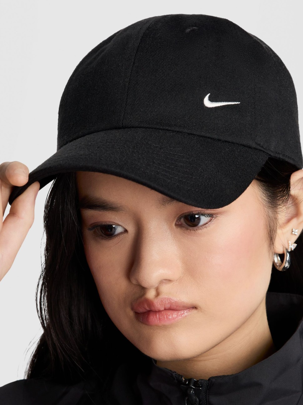 Бейсболка Nike U NK CLUB CAP U CB SM SWSH L чорна FZ5698-010 — фото 2