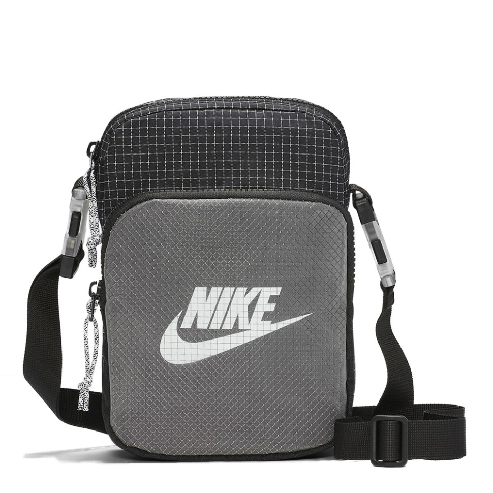 Сумка Nike Nk Heritage Crossbody 2.0 Trl чорна CV1408-010  — фото 1