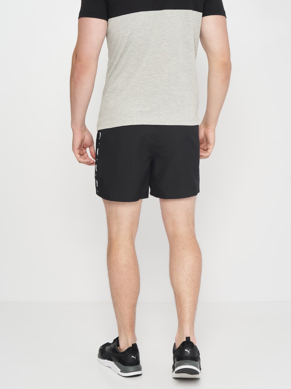 Шорти чоловічі Puma ESS+ Tape Woven Shorts чорні 84904301 — фото 3
