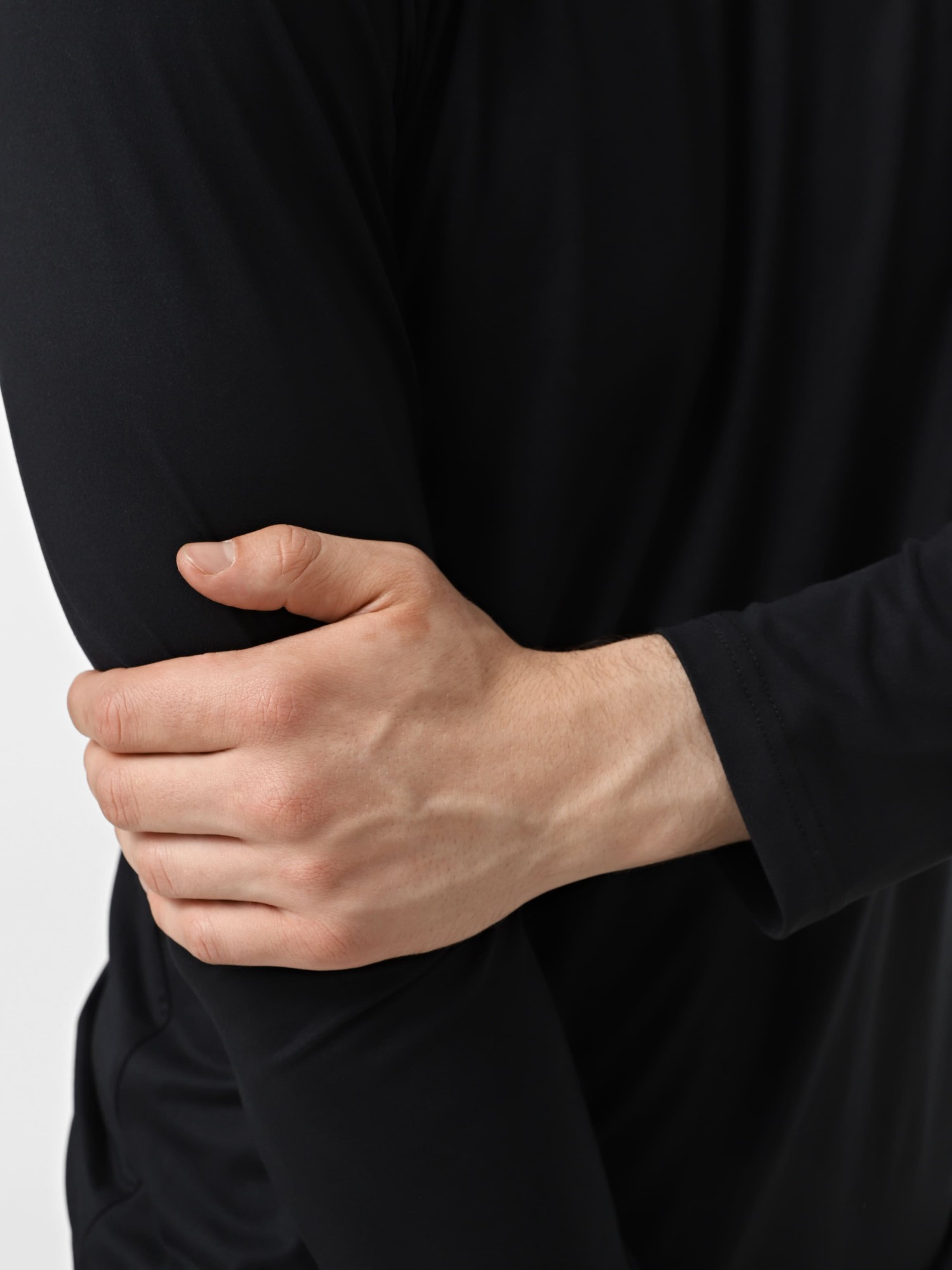 Футболка с длинным рукавом мужская Radder Batins черная 152508-010 изображение 6