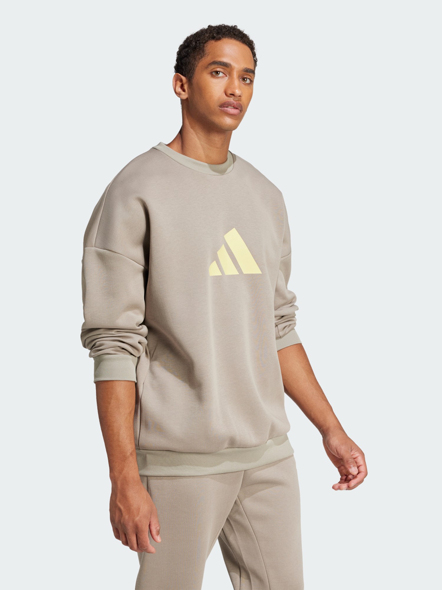 Толстовка мужская Adidas M FI 3BAR CRW бежевая JI8771 изображение 4