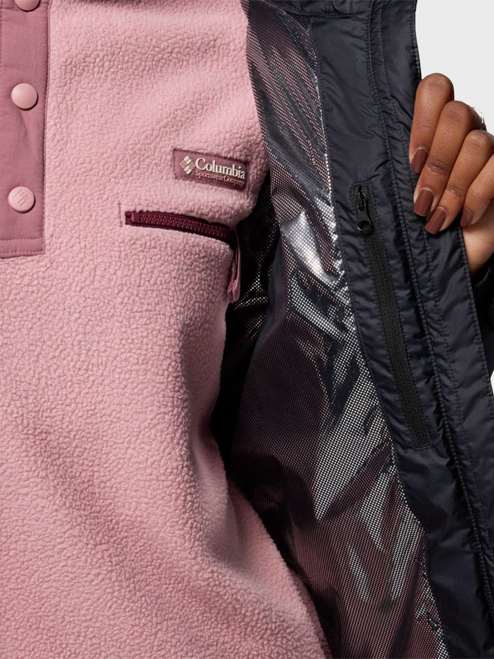 Куртка жіноча Columbia Pike Lake™ III Hooded Jacket чорна 2133561-010 — фото 8