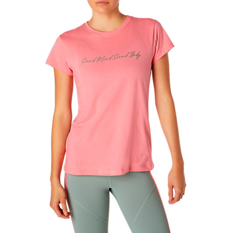 Футболка женская Asics Smsb Graphic Tee Ii персиковая 2032B757-703 — Sport City Футболка женская Asics Smsb Graphic Tee Ii персиковая 2032B757-703