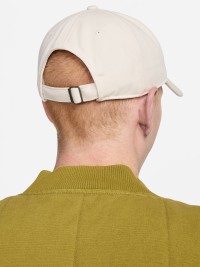 Бейсболка Nike U NK CLUB CAP U CB SM SWSH L молочна FZ5698-104 изображение 4