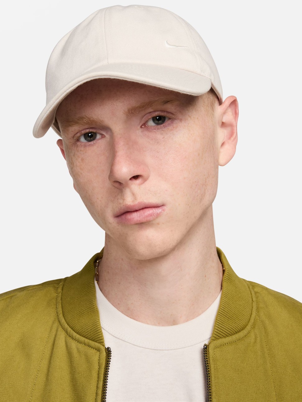 Бейсболка Nike U NK CLUB CAP U CB SM SWSH L молочна FZ5698-104 — фото 5 — Sport City Бейсболка Nike U NK CLUB CAP U CB SM SWSH L молочна FZ5698-104 — фото 5