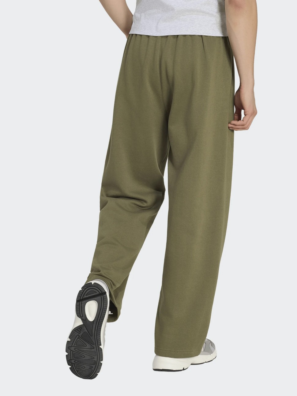 Брюки мужские Adidas M CAMO PRINT PT оливковые KF4188 — фото 3