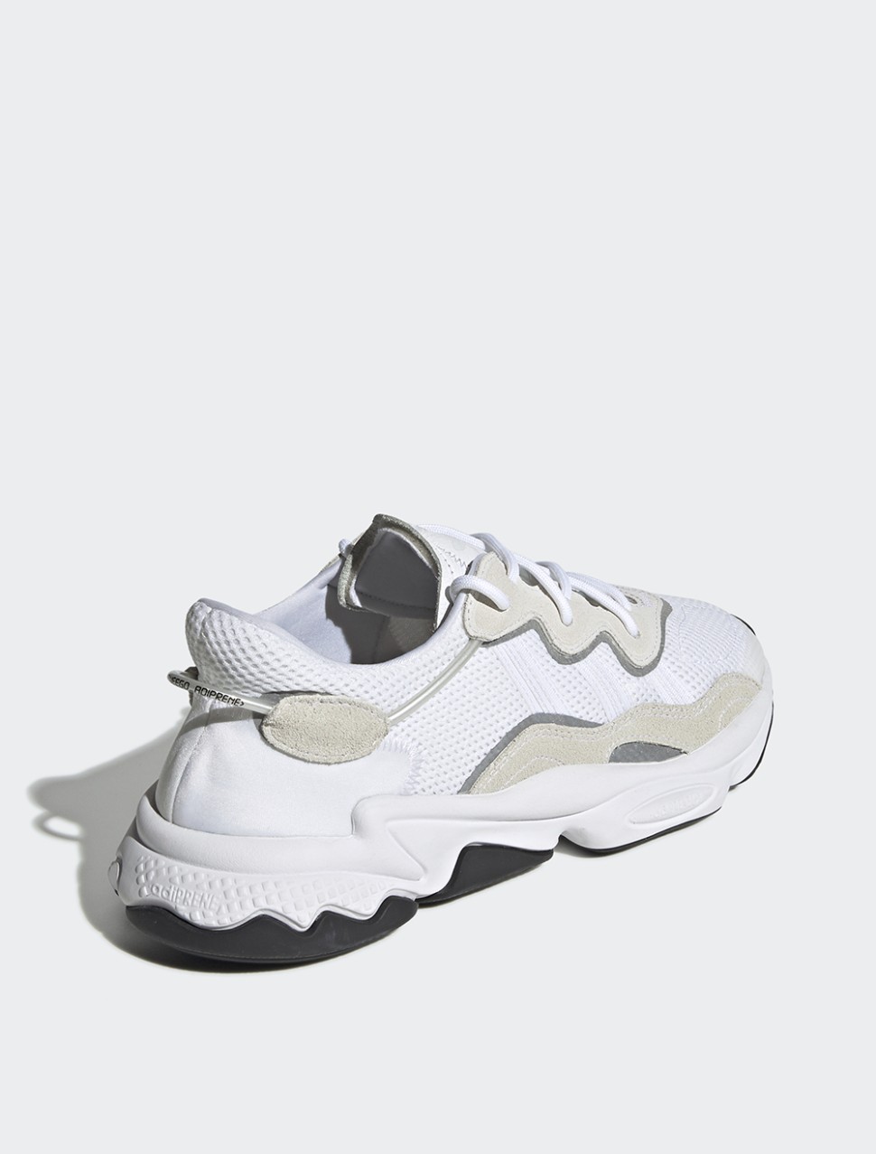 Кросівки чоловічі Adidas OZWEEGO білі EE6464 — фото 15