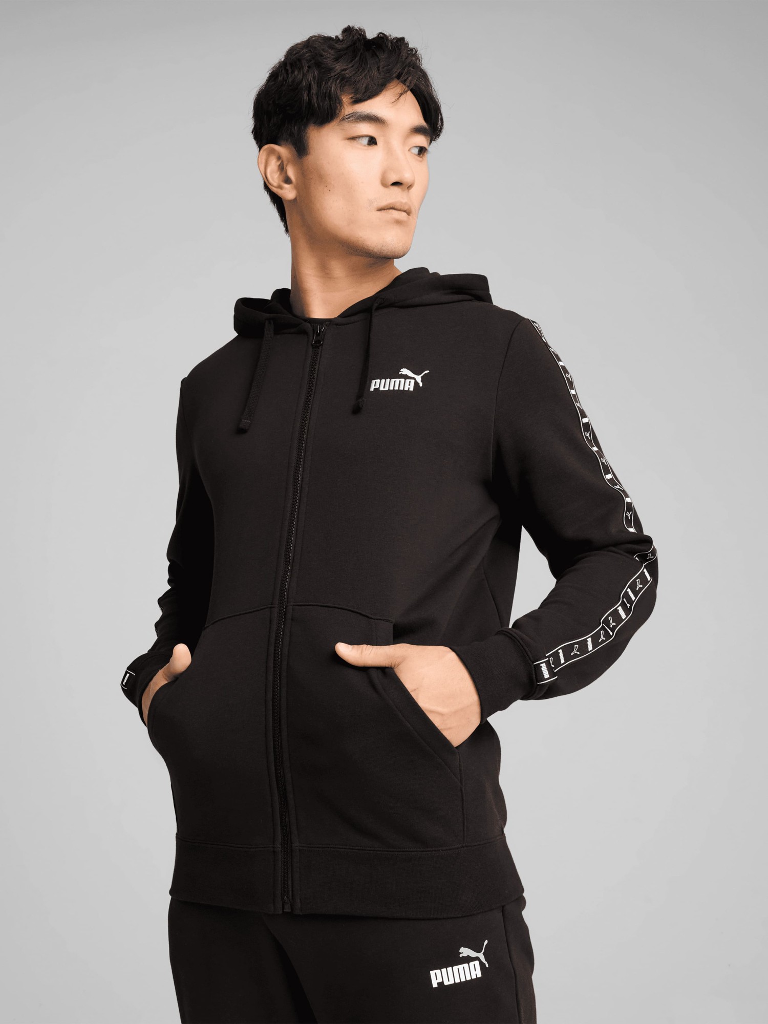 Толстовка мужская Puma ESS TAPE Full-Zip Hoodie черная 68467801 изображение 2
