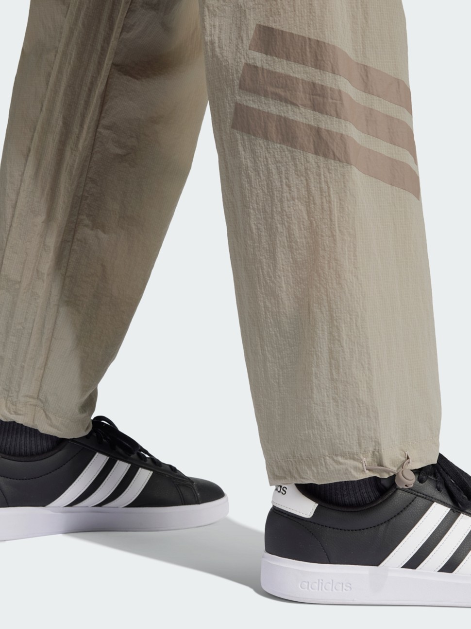 Штани чоловічі Adidas M FI WV PT бежеві JI8775 — фото 5 — Sport City Штани чоловічі Adidas M FI WV PT бежеві JI8775 — фото 5