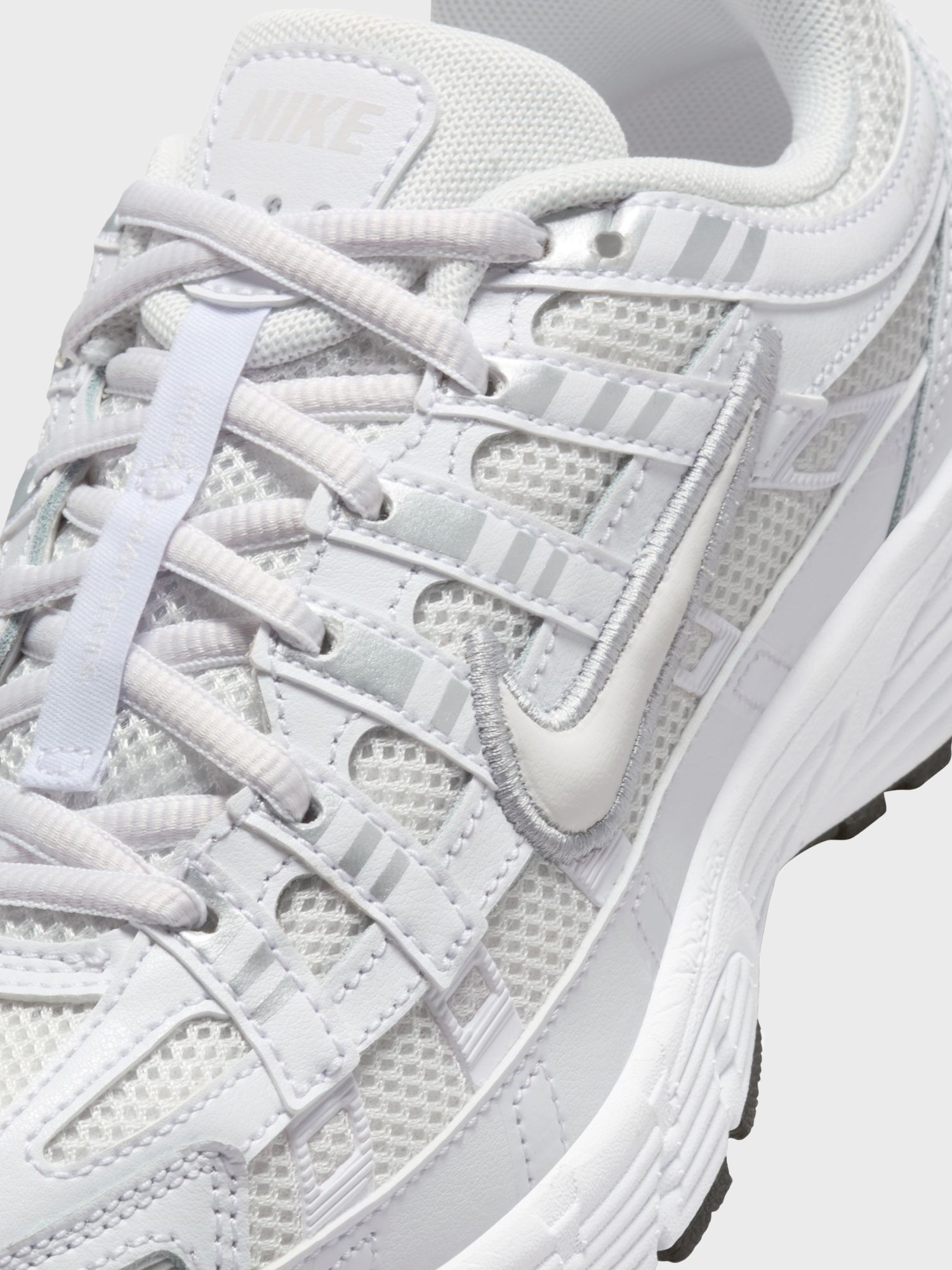 Кросівки жіночі Nike P-6000 BG білі HV5064-003 изображение 4