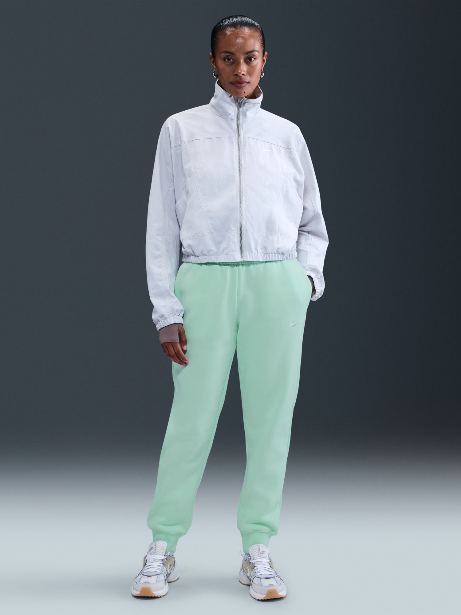 Штани жіночі Nike W NSW PHNX FLC MR PANT STD м'ятні FZ7626-353 изображение 9