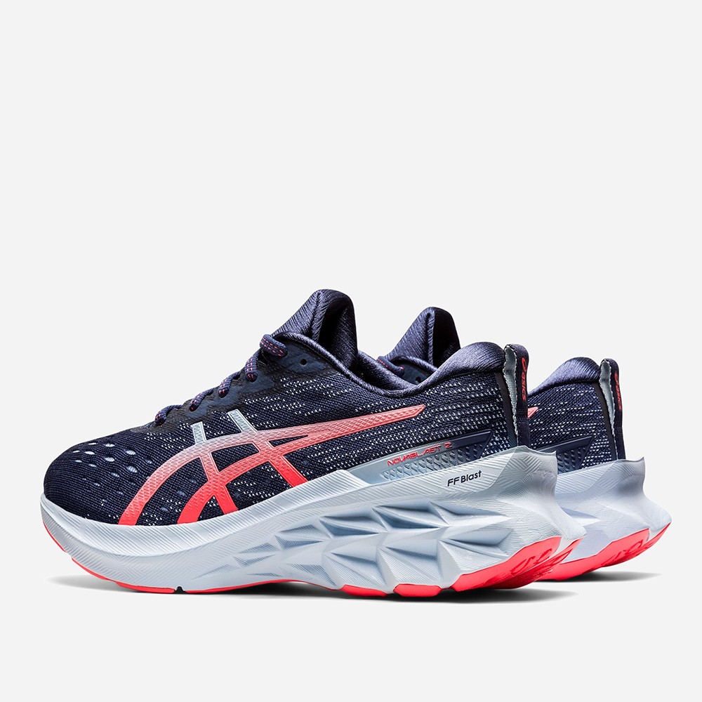 Кроссовки женские Asics Novablast 2 синие 1012B049-400 изображение 4
