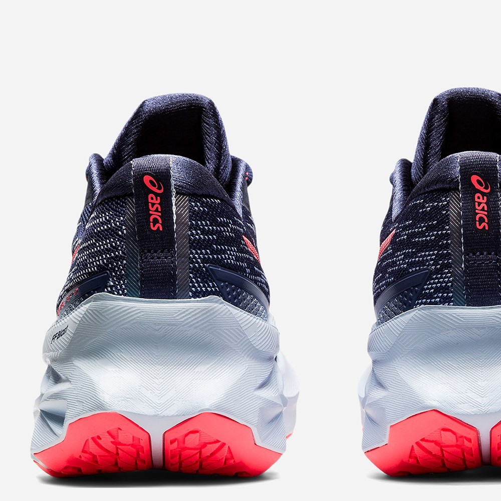 Кроссовки женские Asics Novablast 2 синие 1012B049-400 изображение 5