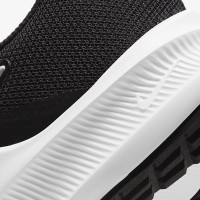 Кроссовки женские Nike Wmns Downshifter 11 черные CW3413-006 изображение 6
