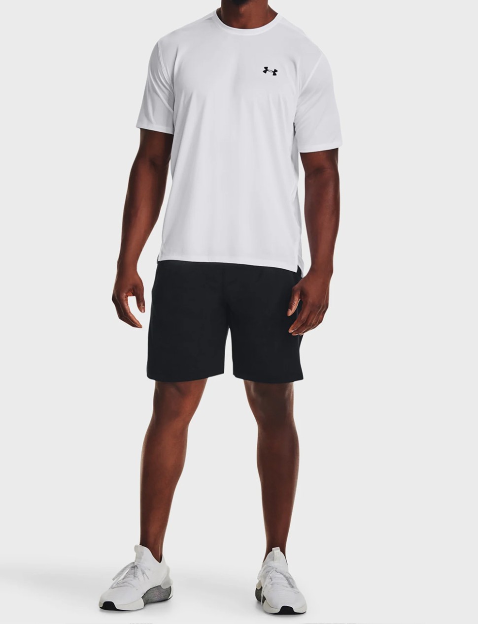 Шорти чоловічі Under Armour UA Tech Vent Short чорні 1376955-001 — фото 2