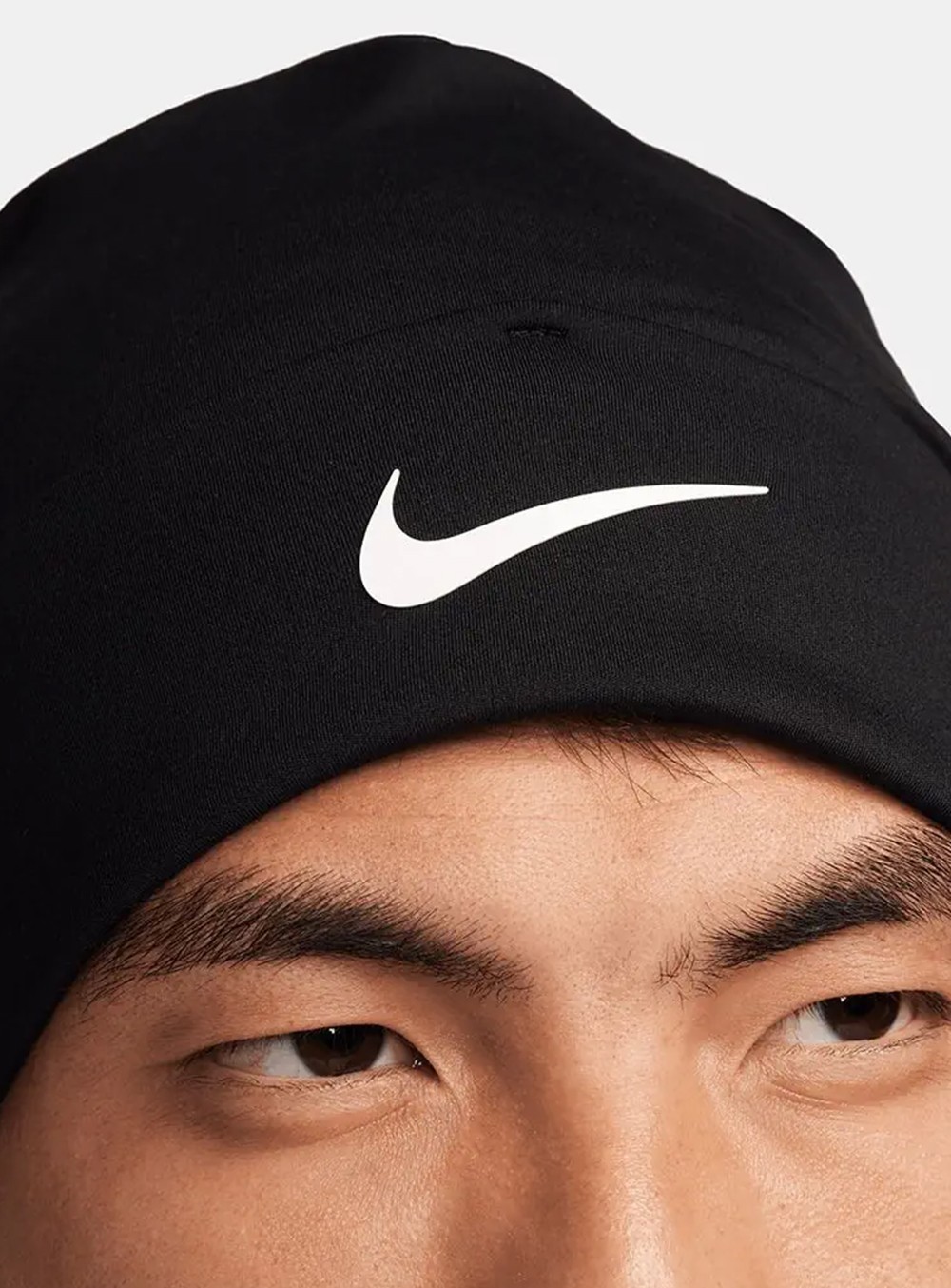 Шапка  Nike U NK DF PEAK BEANIE SC P TM черная FQ8292-010 изображение 5