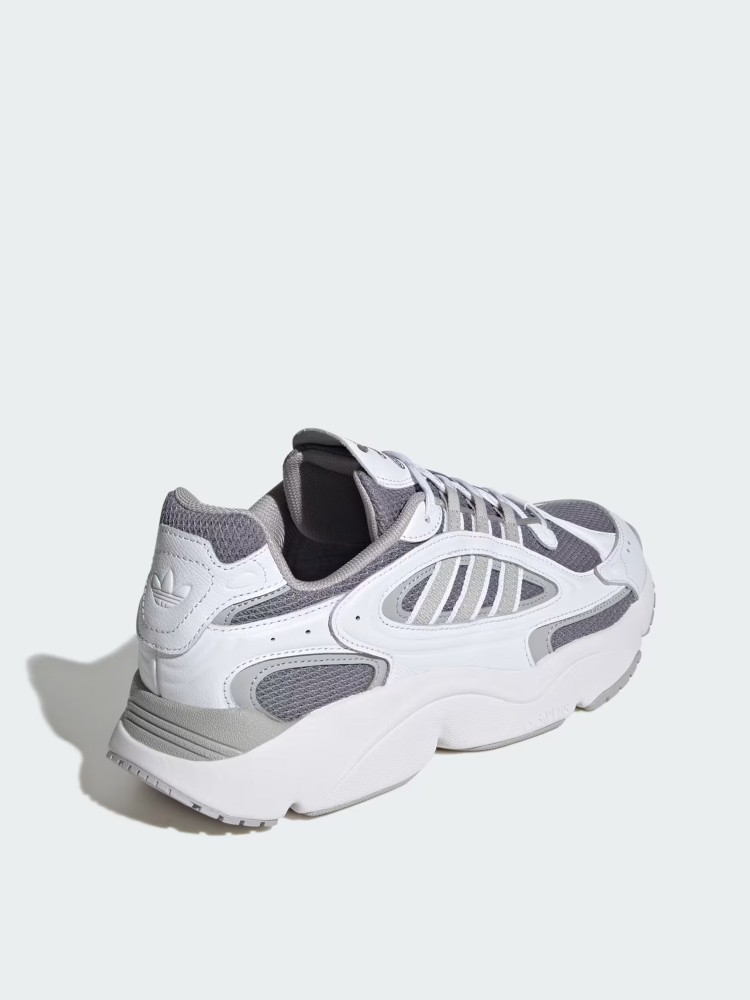Кросівки чоловічі Adidas OZMILLEN білі JI2634 изображение 4