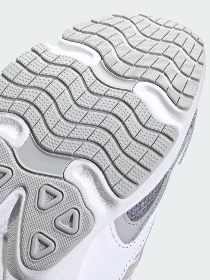 Кросівки чоловічі Adidas OZMILLEN білі JI2634 изображение 7