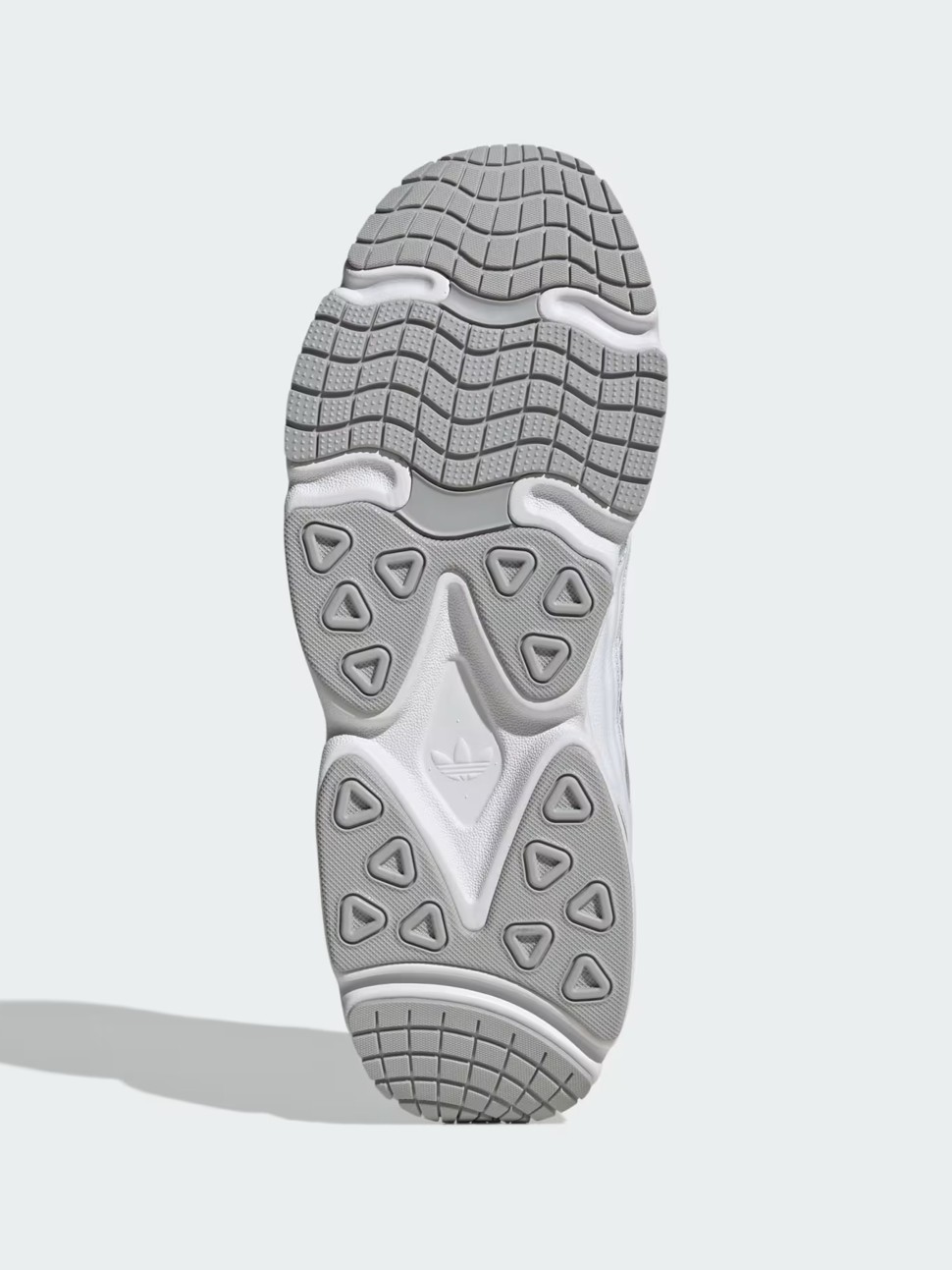 Кросівки чоловічі Adidas OZMILLEN білі JI2634 — фото 9 — Sport City Кросівки чоловічі Adidas OZMILLEN білі JI2634 — фото 9