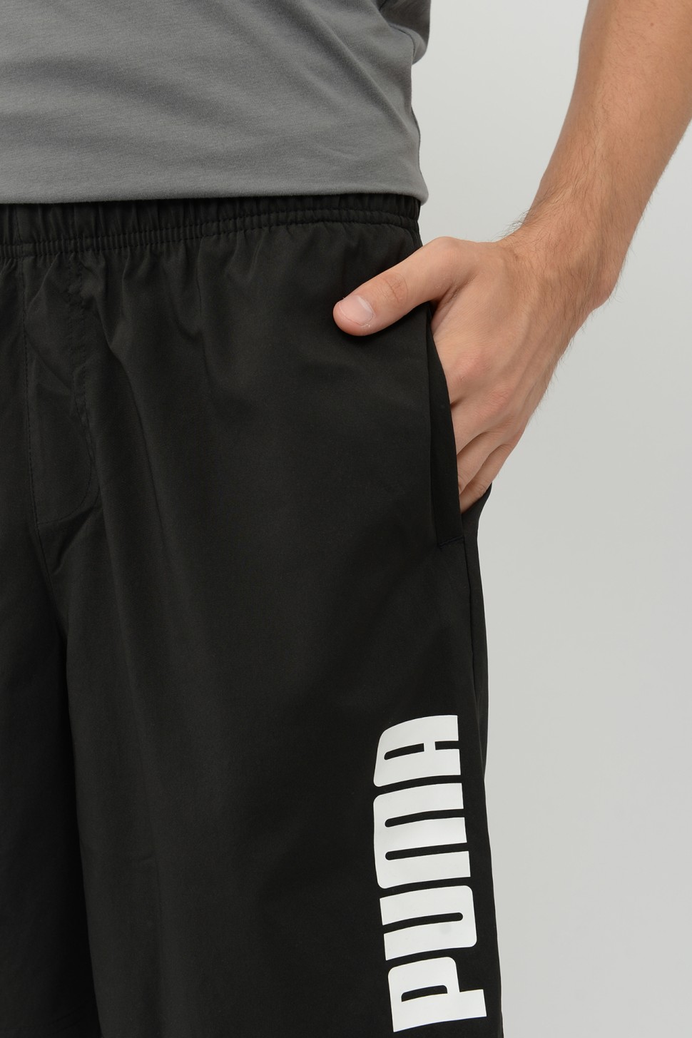 Шорти чоловічі Puma Ess Puma Woven Shorts 8' чорні 57605601 — фото 5 — Sport City Шорти чоловічі Puma Ess Puma Woven Shorts 8' чорні 57605601 — фото 5