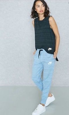 Брюки женские Nike W Nsw Av15 Pant Knt голубые 837462-432 — фото 2 — Sport City Брюки женские Nike W Nsw Av15 Pant Knt голубые 837462-432 — фото 2