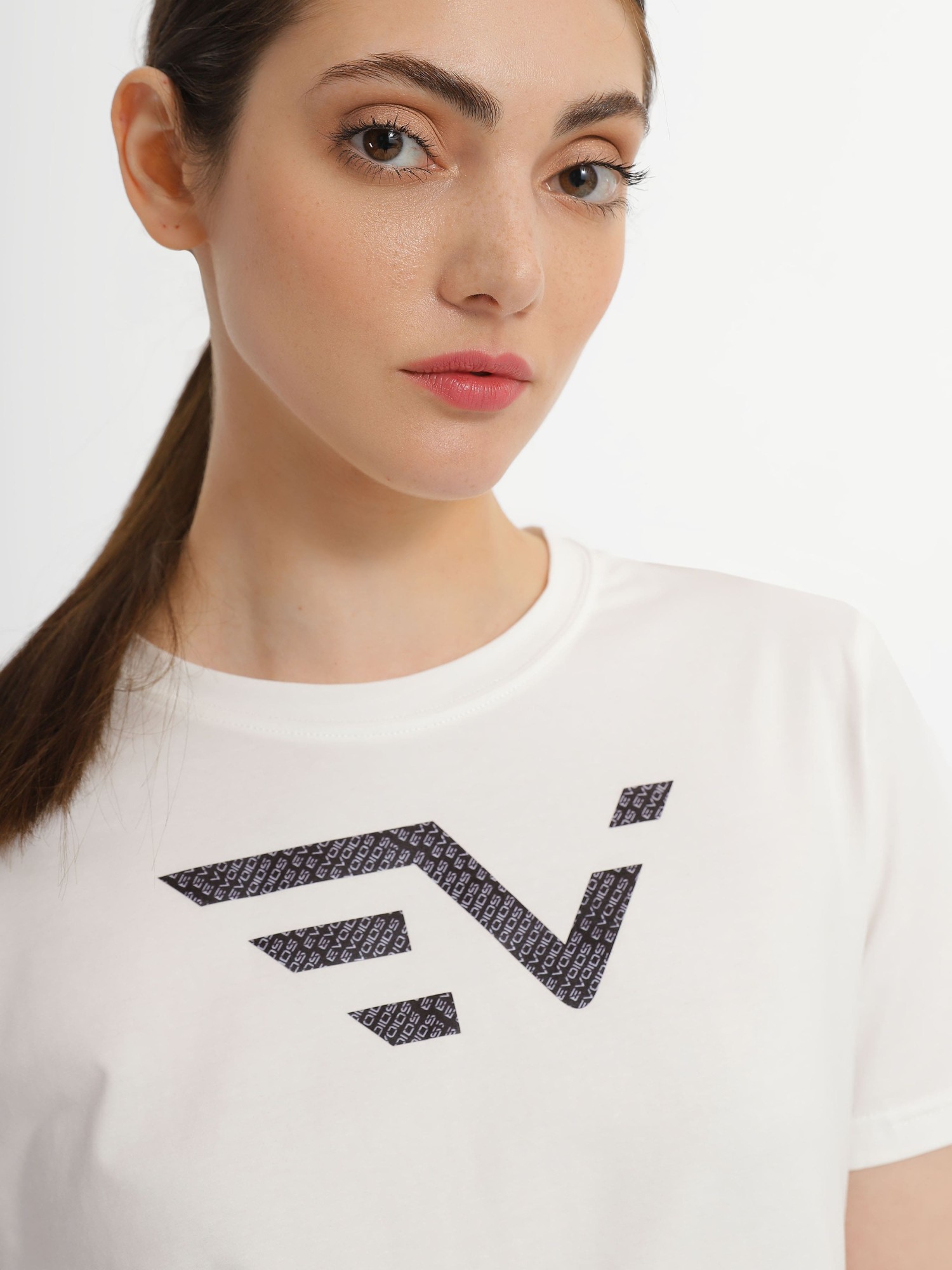 Футболка женская Evoids Skanee белая 552311-100 изображение 4