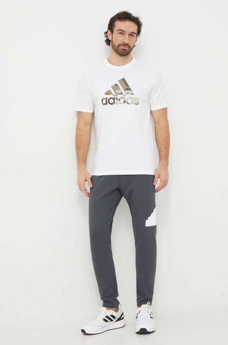 Футболка чоловіча Adidas M CAMO G T 1 біла IN6472 изображение 3