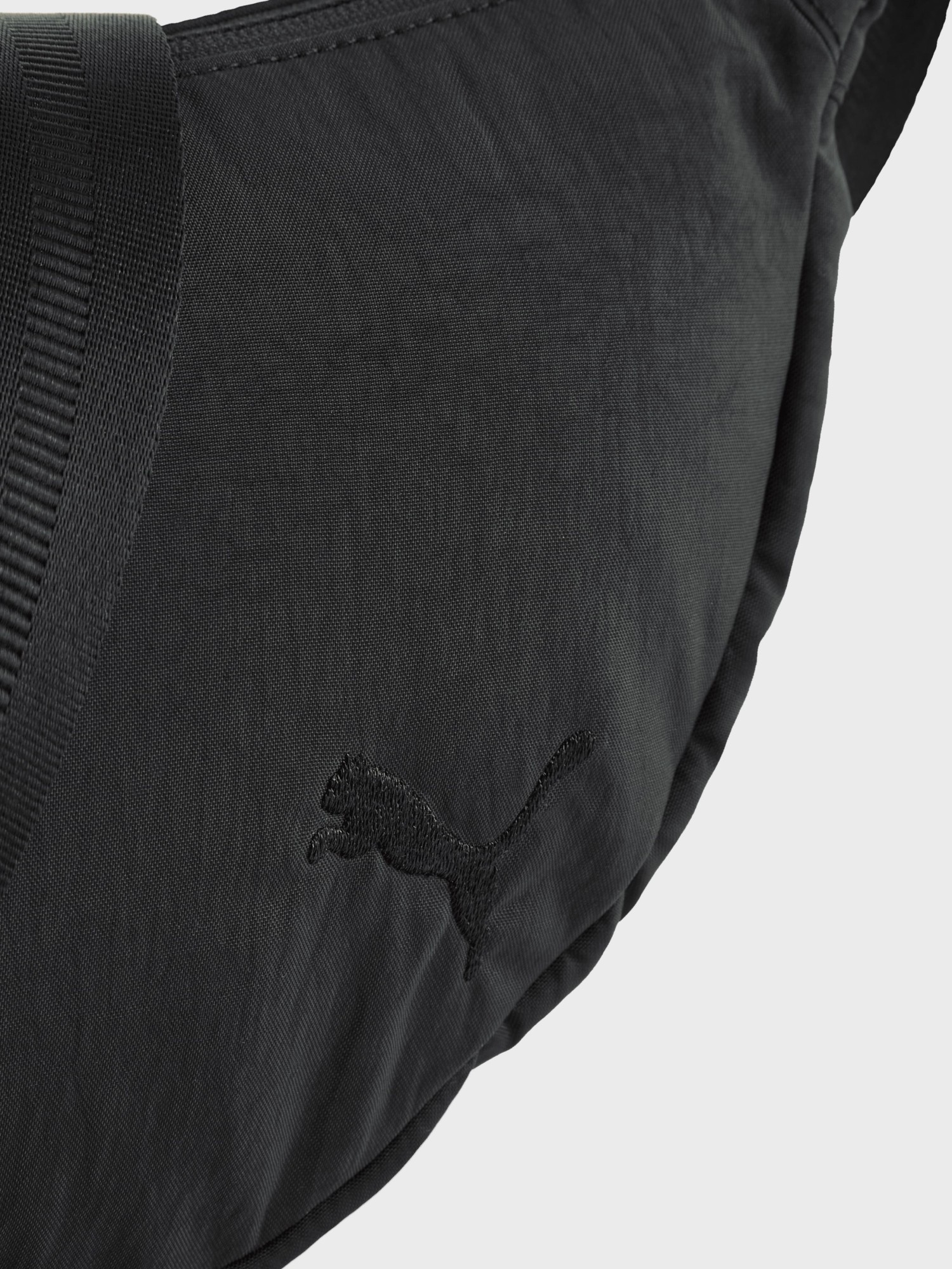 Сумка женская Puma HER Half Moon Bag черная 09127901 изображение 4