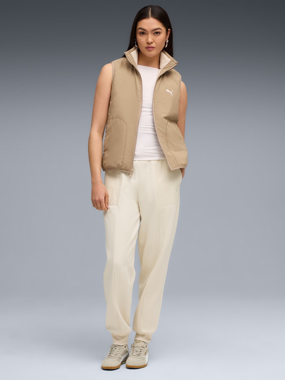 Жилет жіночий Puma Reversible Sherpa Vest бежевий 68838887 — фото 4