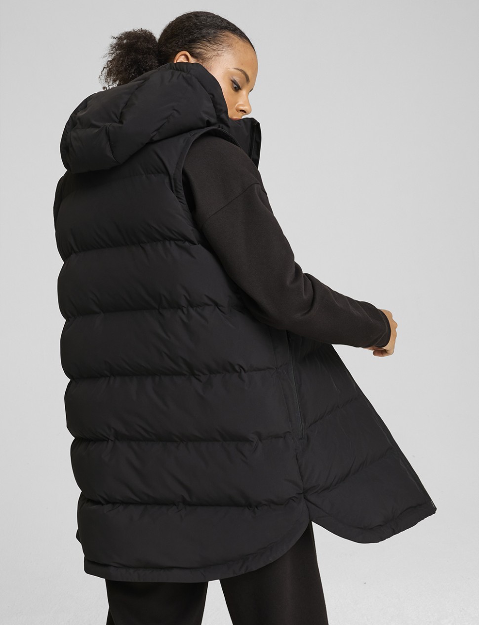 Жилет жіночий Puma MONO Vest чорний 62647901 — фото 3