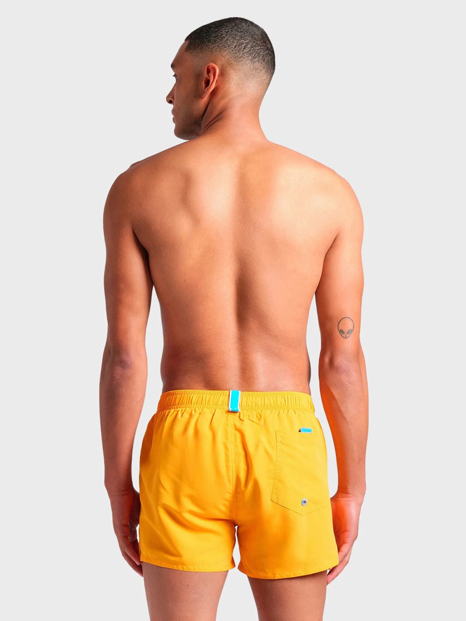 Шорти чоловічі Arena FUNDAMENTALS X-SHORT R жовті 006441-380 изображение 3