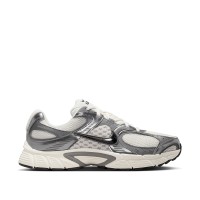 Кросівки чоловічі Nike V5 RNR кремові HJ5228-009 изображение 1