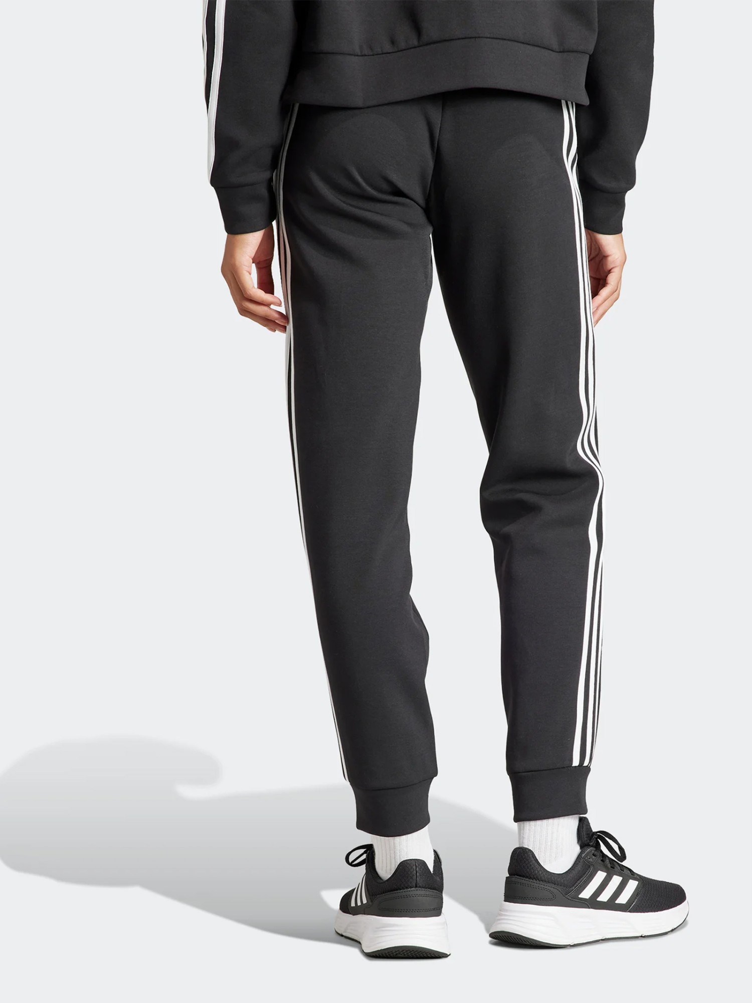 Брюки женские Adidas W FI 3S REG PT черные IN9479 изображение 4